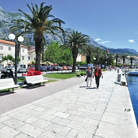 1 Bedroom Lovely In * Makarska